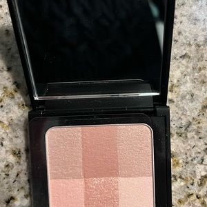 Bobbi Brown Brightening Brick